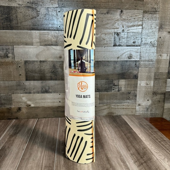 KESS InHouse Design Inca Lines 
White Black Exercise Yoga Mat 72"x 24" • NWT - Picture 2 of 6